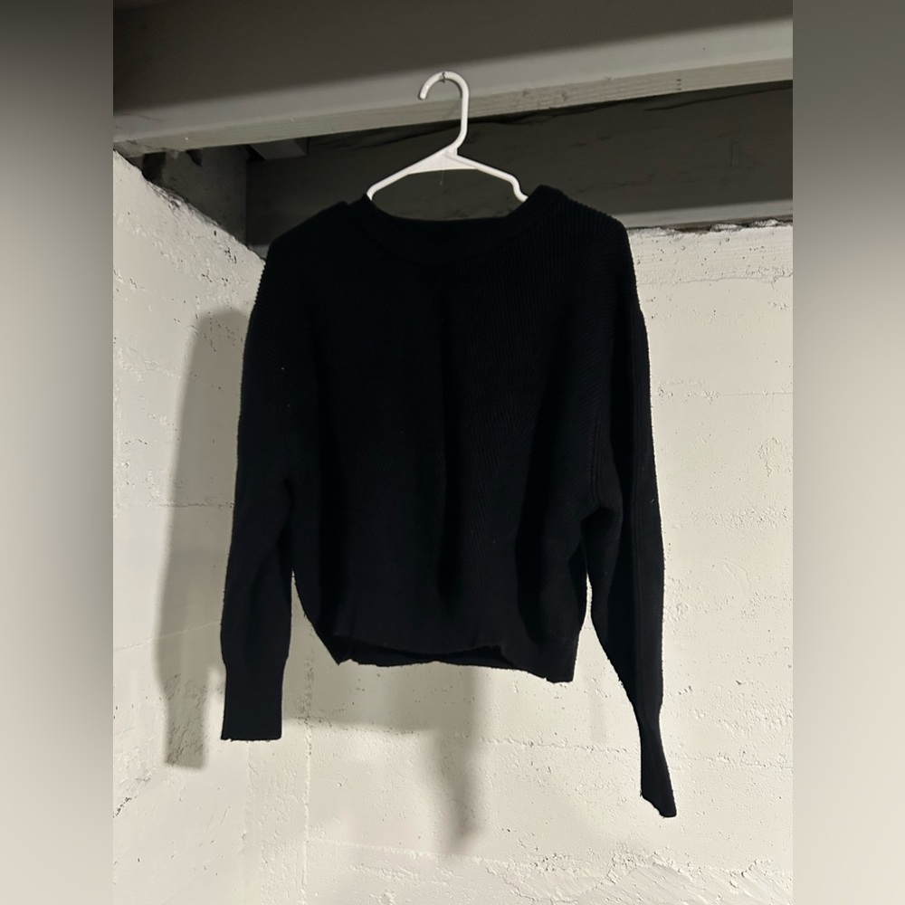 Zara Black Cropped Ribbed Sweater